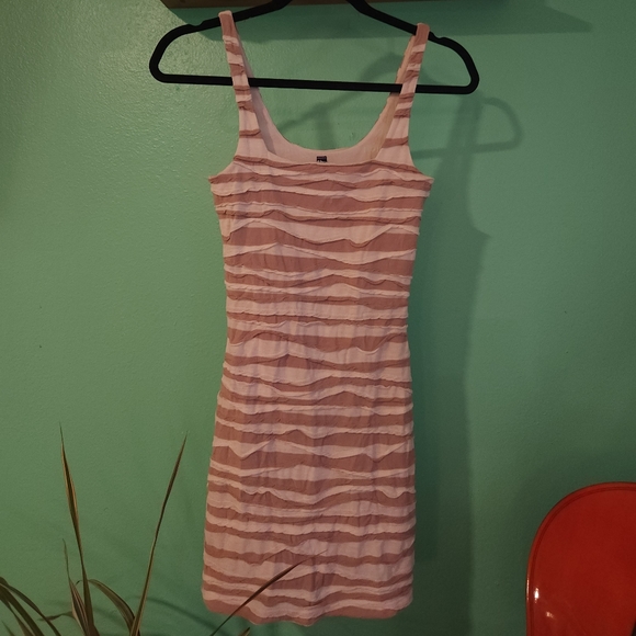 FP dress - Picture 4 of 5